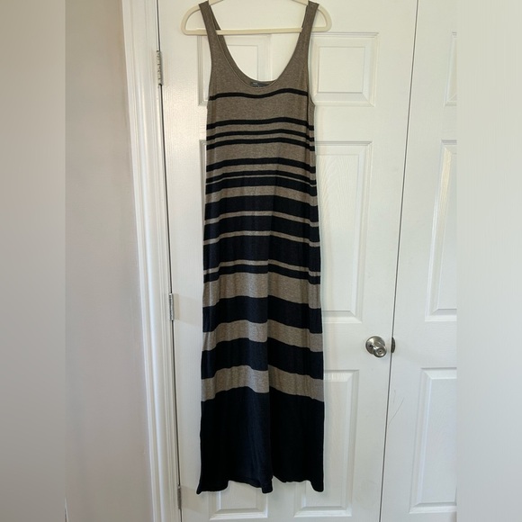 Vince Dresses & Skirts - VINCE MAXI DRESS